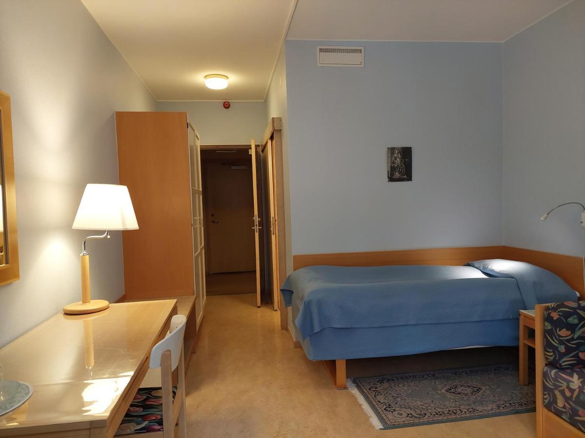 Bed and Breakfast Birgittagarden - Gaesthem - Birgittasystrarna Falun Esterno foto