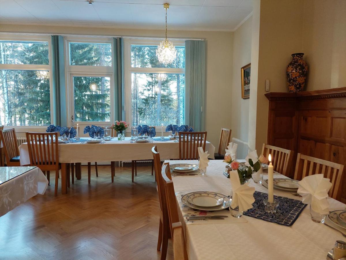 Bed and Breakfast Birgittagarden - Gaesthem - Birgittasystrarna Falun Esterno foto